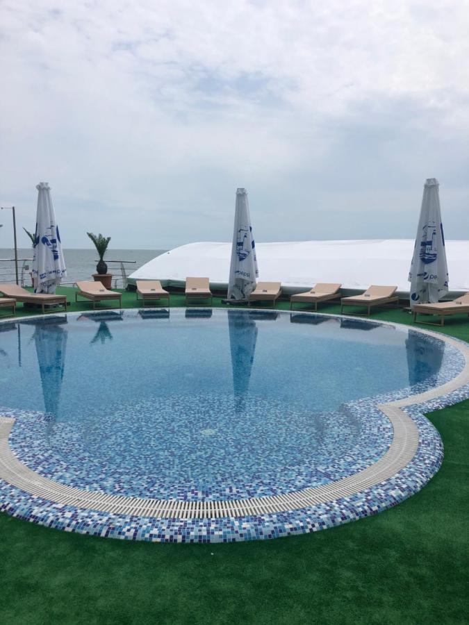 Maristella Marine Residense Hotel Apartment Одесса Экстерьер фото