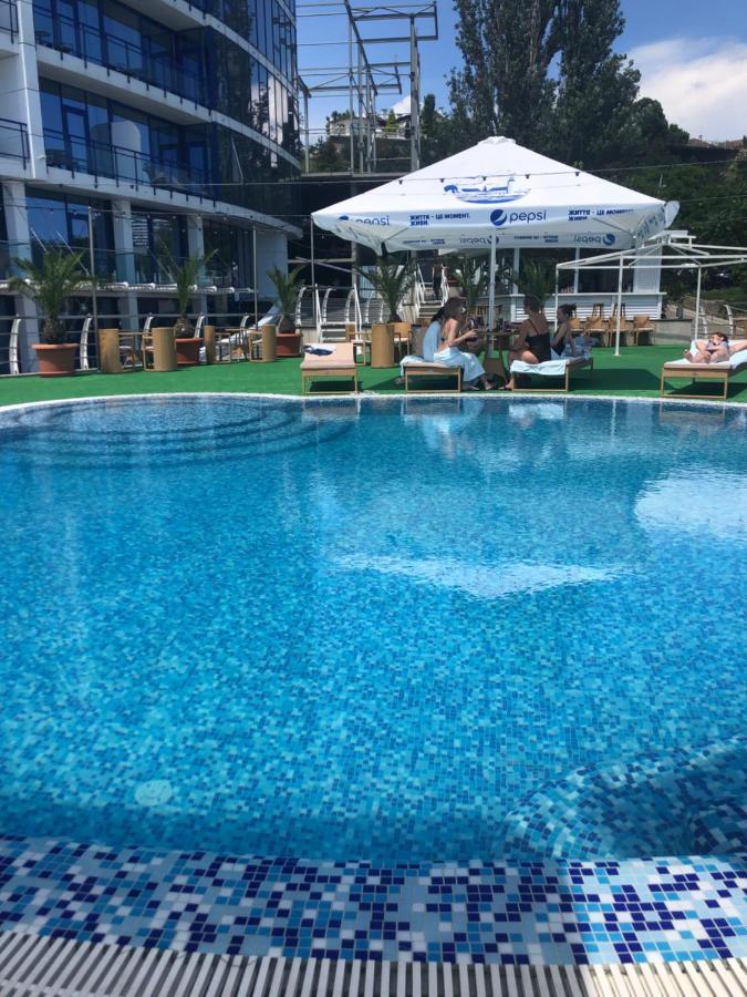 Maristella Marine Residense Hotel Apartment Одесса Экстерьер фото