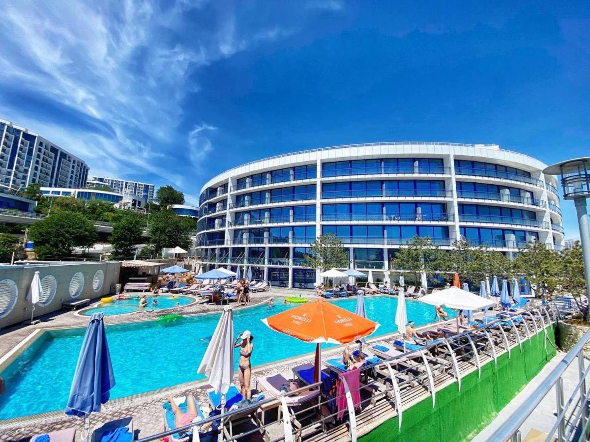 Maristella Marine Residense Hotel Apartment Одесса Экстерьер фото