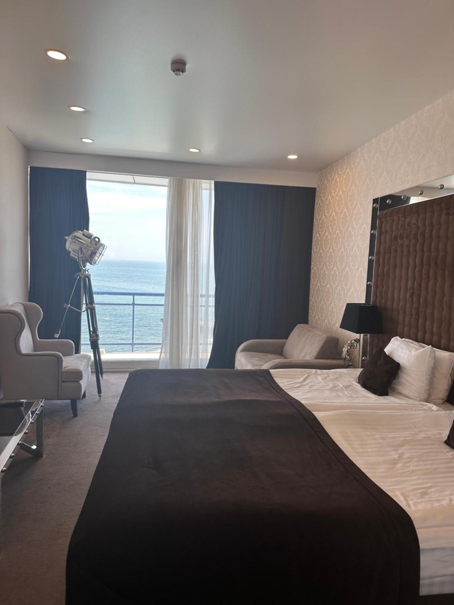 Maristella Marine Residense Hotel Apartment Одесса Экстерьер фото